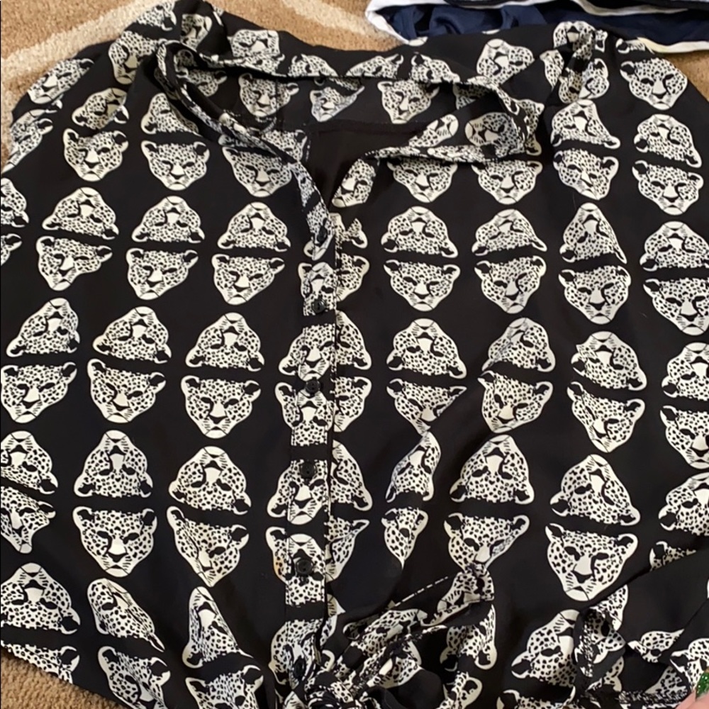 Jaguar blouse
